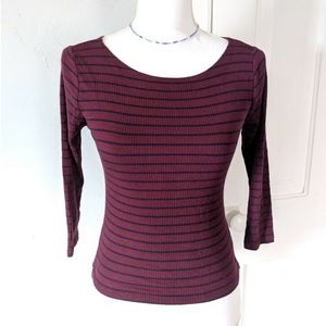 Maroon/Navy American Eagle Soft & Sexy T! Size S.